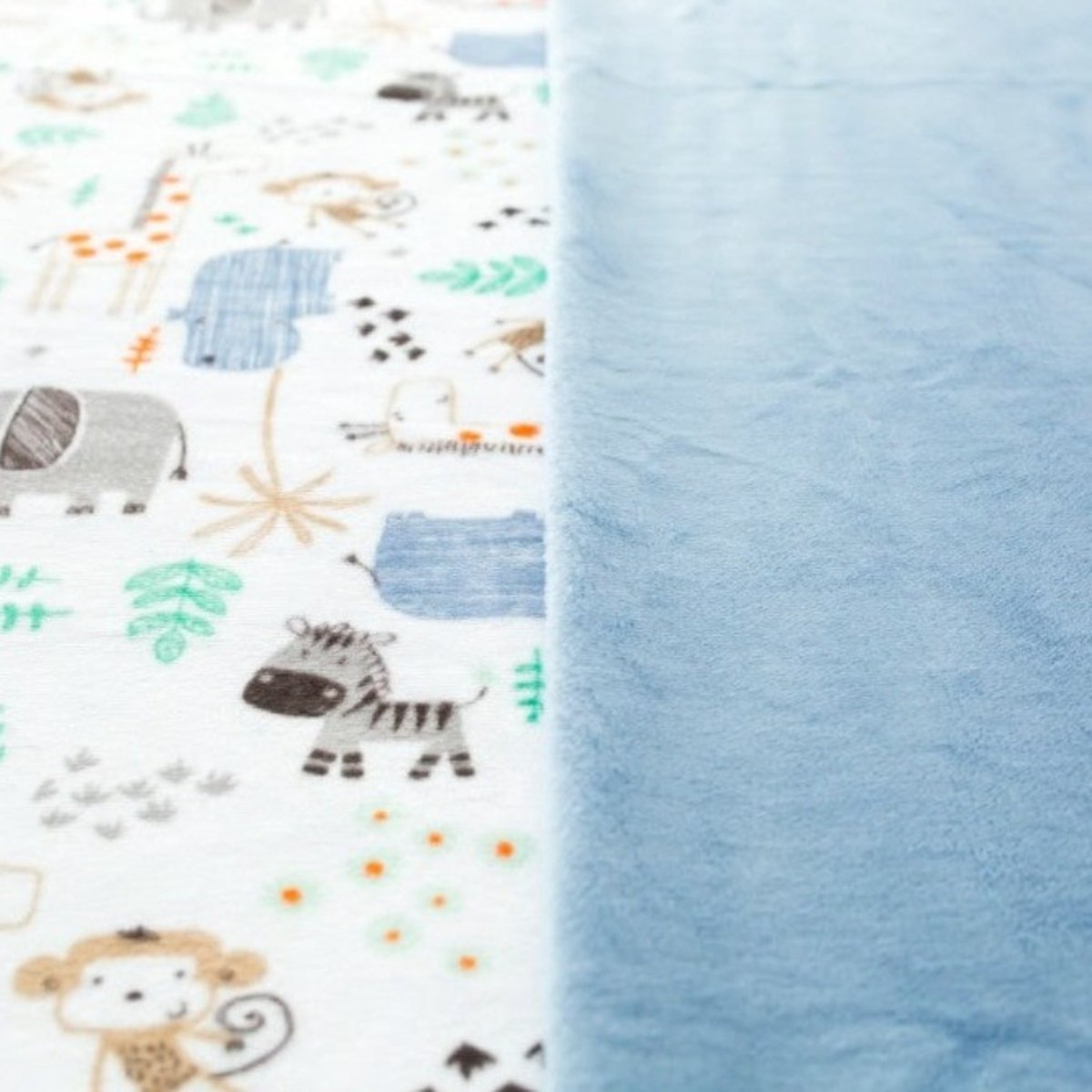 Safari Animals Minky Blanket - MookyPookyandMuffin